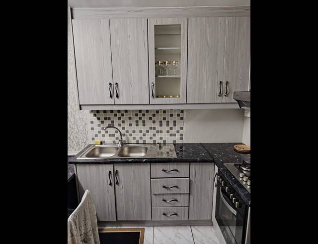 7 BEDROOM HOUSE FOR SALE IN RESERVOIR HILLS